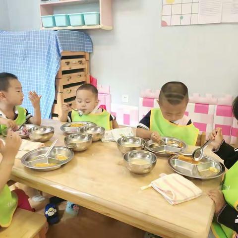 7.28幼儿园快乐的一天