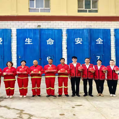 换新装、展新貌、转作风、谱新篇提升公路养护管理水平