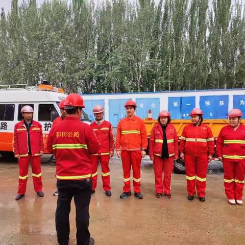 组织防汛应急演练，提高应急 救灾能力