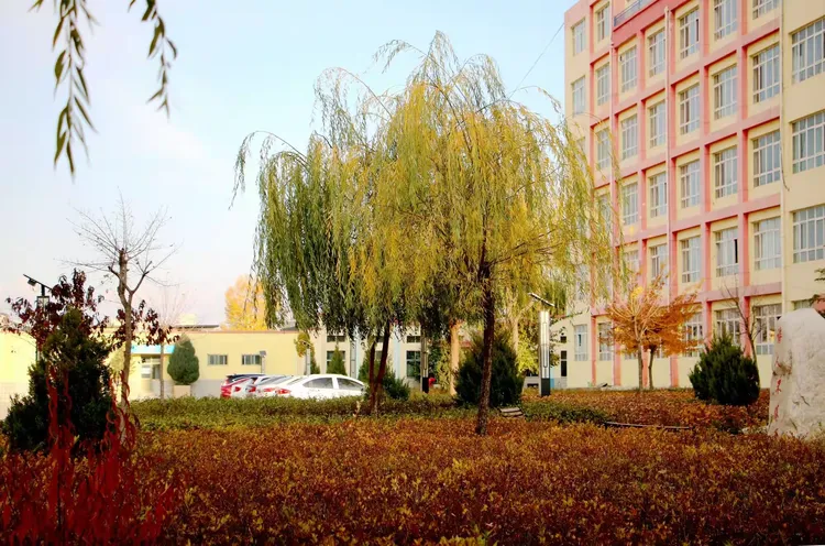 广河中学赋