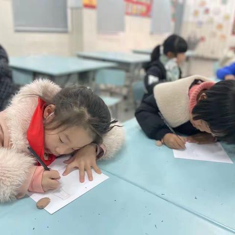 儿童画美术社团二年级（上)第十四课
