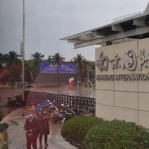 金寨之旅:看金寨风光，学人文知识，尝人间美味，赏世间风景。