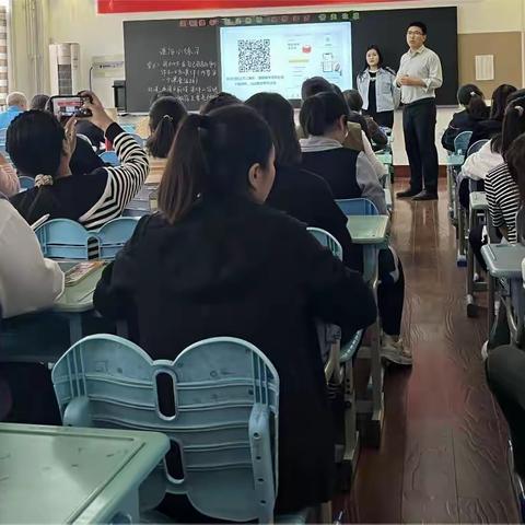 学“希”智能技术，掌“沃”高效课堂-----滨城区新怡小学开展教师智能素养培训活动