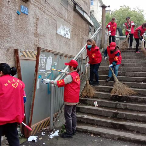 洁净雨花常态化，小区环境更优美