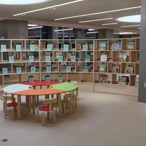 华侨修明幼儿园小A班亲子阅读会