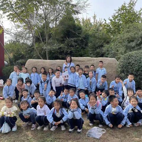 青华小学一年5班秋游记