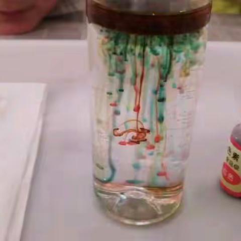 科学实验：彩虹雨