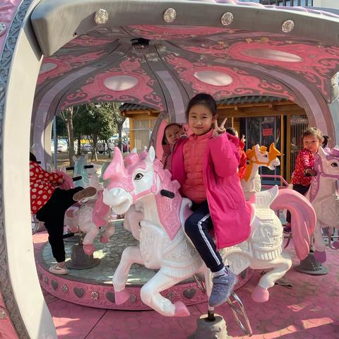 济宁文昌阁小学一年级三班  郑雅楠·寒假生活