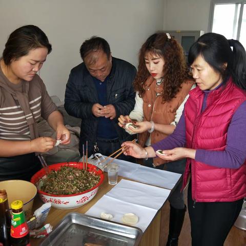 凝心聚力   温暖同行