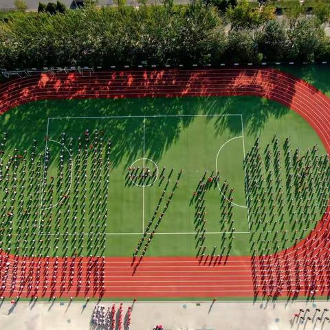 兴庆区第二小学“缅怀先烈 庆祝中华人民共和国成立70周年”主题升旗仪式