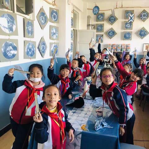 那一抹蓝，穿越千年——兴庆区第二小学蔚蓝扎蜡染社团活动展示