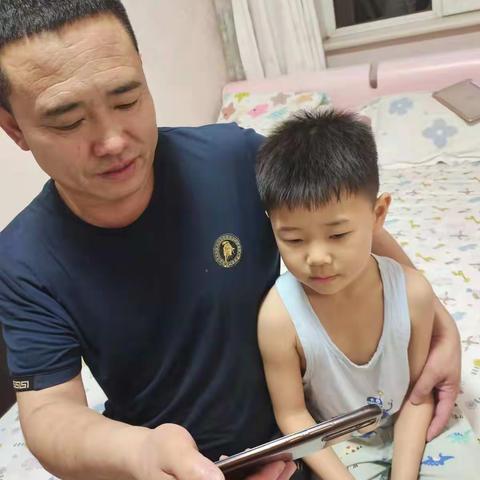 交通小学一年一班寒假第一期家庭教育学习“讲百年党史　育时代新人”百组家庭党史故事展播第十期