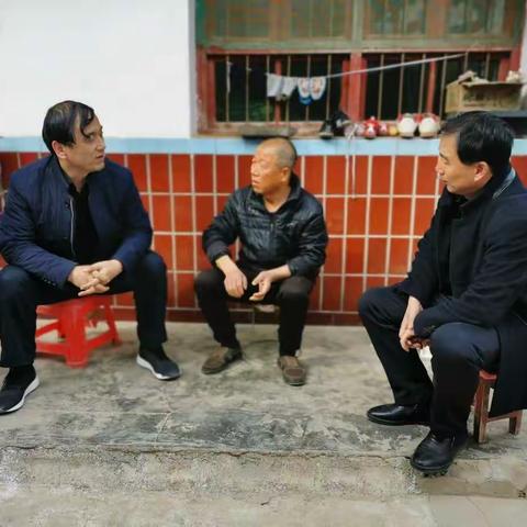 责任不落肩，脱贫永向前