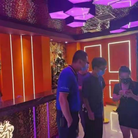 城门镇开展密闭场所行业核酸“两天一检”巡查工作