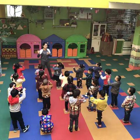 ㊗️育博幼儿园中一班体智能+亲子手工圆满成功🎉🎉🎉🎉