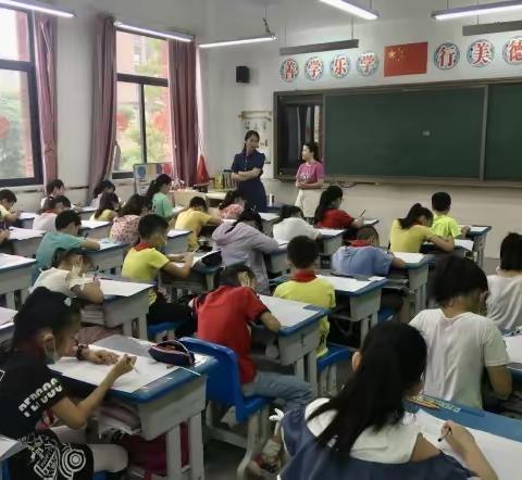 交流学习同成长，对口帮扶谱新篇——高新实验一小启动对华美小学的第四轮帮扶