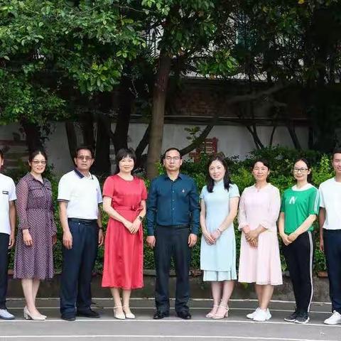 栀子花开季，挥别童年时