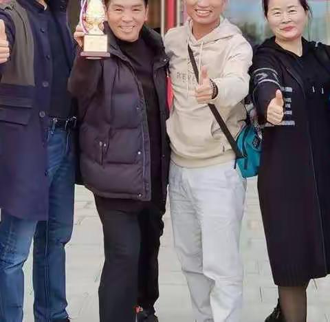 激情拥抱梦想，拼搏成就辉煌