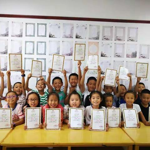 石河子青少年宫2019暑假翰墨缘硬笔书法高级1班课程回顾