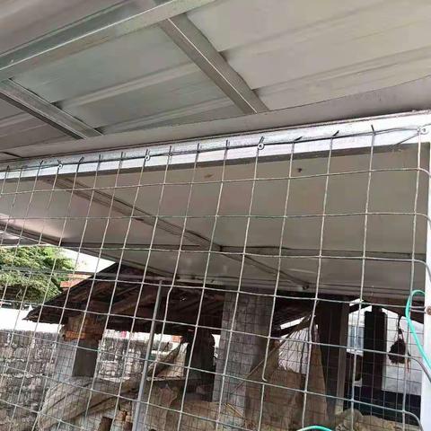 牛堆村委员会支部委员罗开红为民办实事