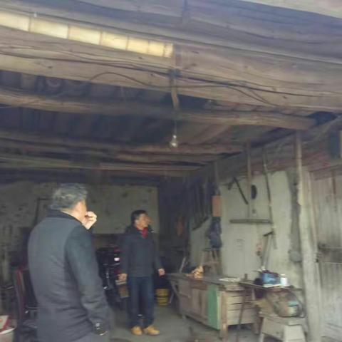 春节前站好最后一班岗