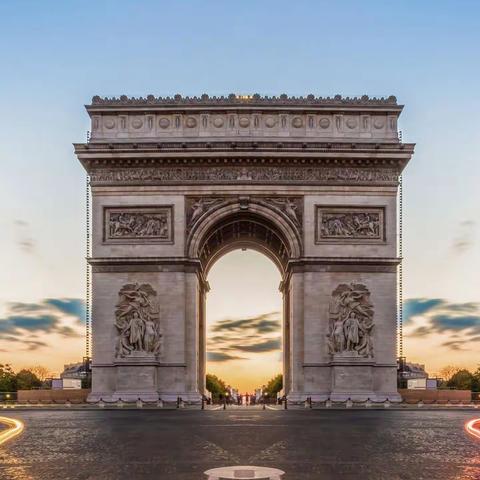 假日保罗2019年春夏新款