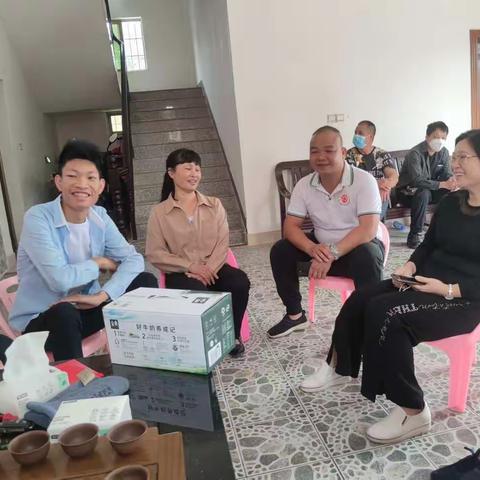 向抗疫一线干部致敬