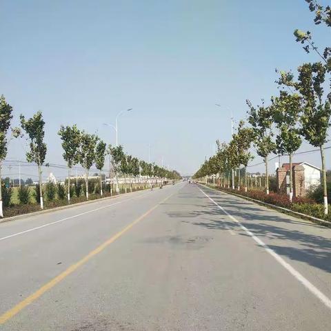 朗公庙镇“四好公路”进行中2019年10月26日