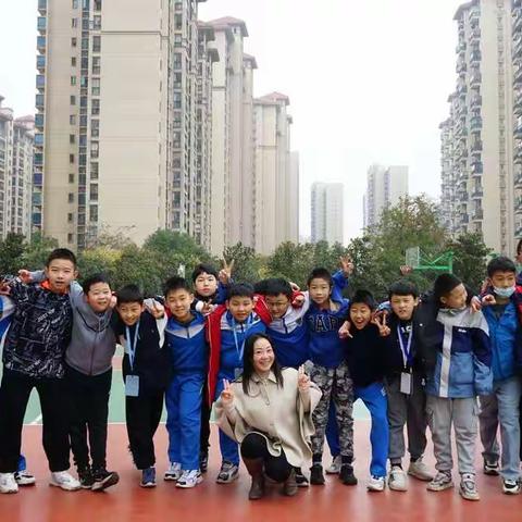 强中国少年体魄，扬中华体育精神—湖北省荆门德艺学校南校（碧桂园）六(5)中队