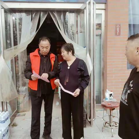 抵制XJ靠大家！反XJ宣传活动在进行
