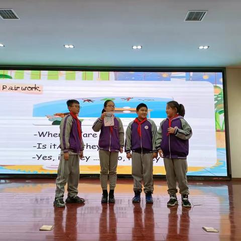 青蓝携手行，同心育桃李——英语组“青蓝工程”汇报课