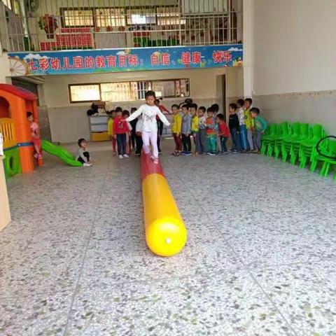 体智能，一门灵动的课程，深受小朋友的喜欢。