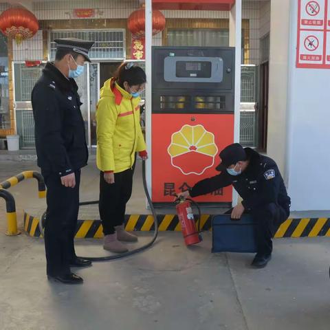 消防检查不放松  筑牢安全“防火墙”
