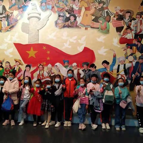 家兴，国盛，同国庆！学优研学纪念。