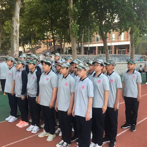 青春飞扬、军歌嘹亮～海川中学初一六班军训篇