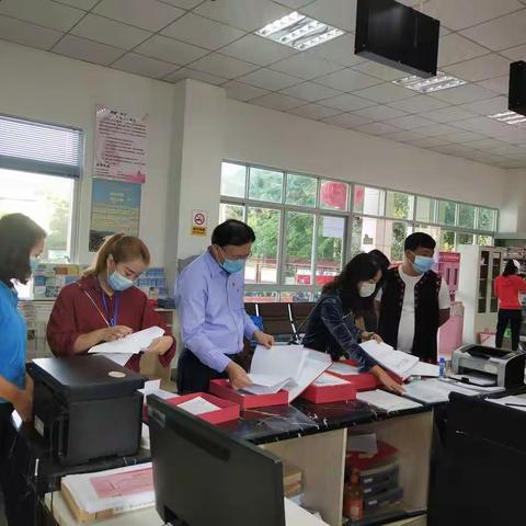 吉阳区开展新型冠状病毒感染的肺炎防控宣传工作进行督导检查（2月4日）