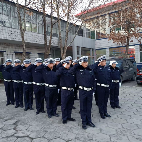 长治市公安局交警支队四大队积极开展队列训练活动