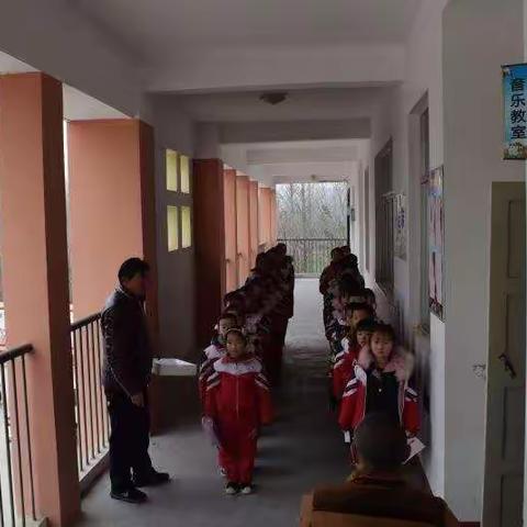 大高桥小学举行墨香书法比赛