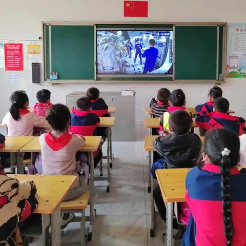 点燃科学梦，种下爱国情——井陉矿区天护小学“天宫课堂”第三课观看活动