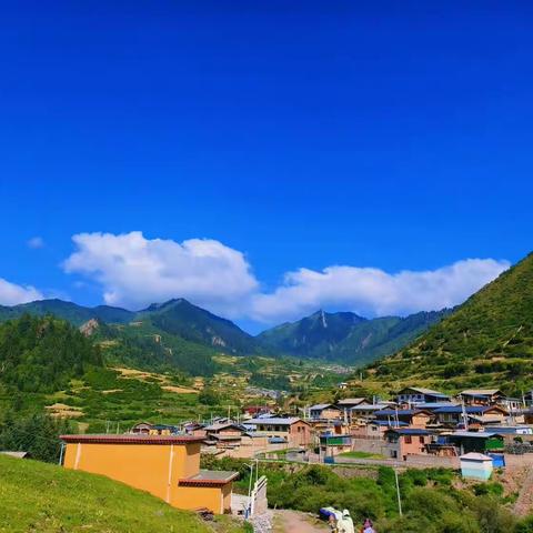 2023年8月1日迭部县吾子藏族村