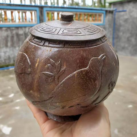 海南人的小爱好－－椰雕