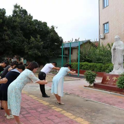 开蒙启智、立德明礼——2022年秋龙海区海澄镇玉枕小学一年级新生开学典礼