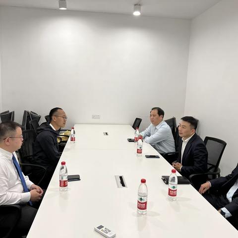 建行驻马店分行党委副书记范鹏飞一行走访贝壳驻马店区域公司