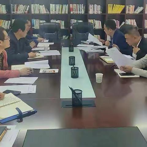 泾渭街道传达学习全区村级党组织“三强化三提升”工作会议精神