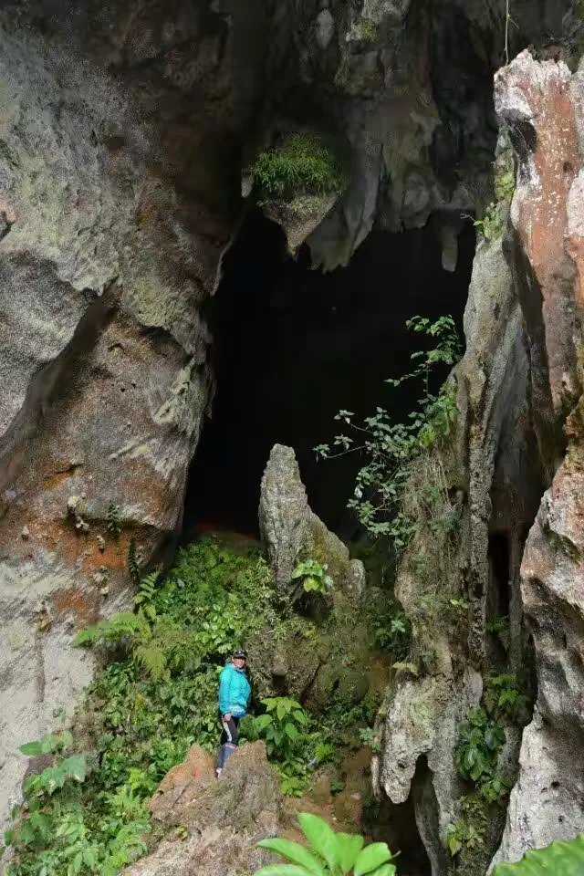 仙龙溶洞图片