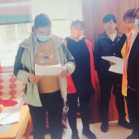 平川镇三二村第十一期环境卫生大检查