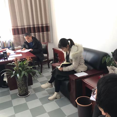 长子县县直工委传达学习全省抓基层党建工作述职评议会议精神（副本）