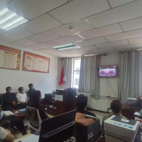 河南县统战组织观看省第十四次党代会直播盛况