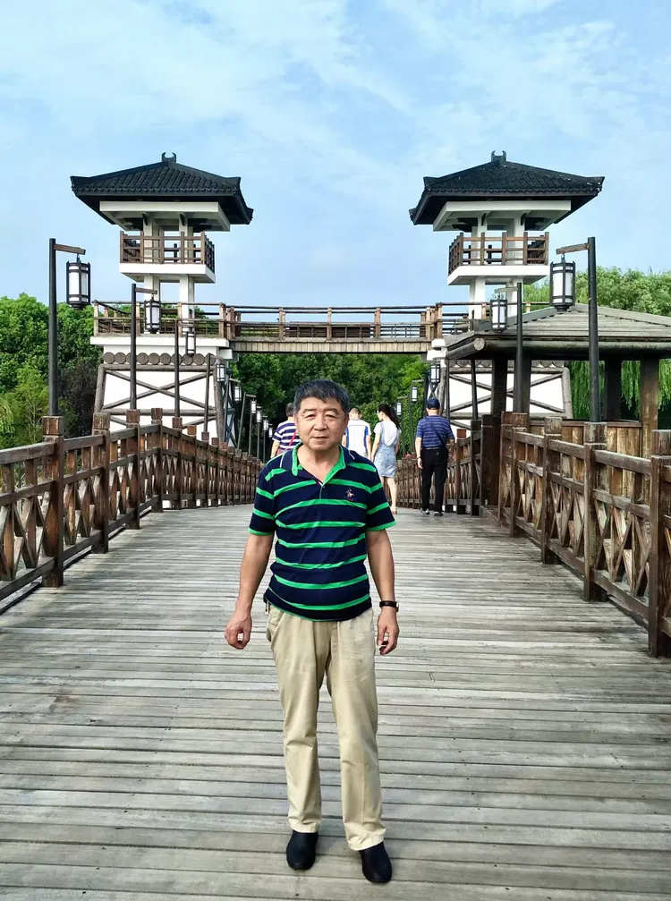 珍的美照张彩云的靓照王培琴的亮照胡根宝的魅照本人的日常照更新于
