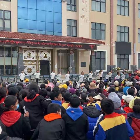 2022年春季学期麦昆乡中心校数学教研组开展的教研活动